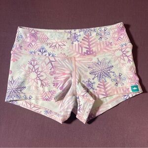 Wodbottom 2.5" Booty Shorts White with Purple/Pink Snow Flakes- Size XS